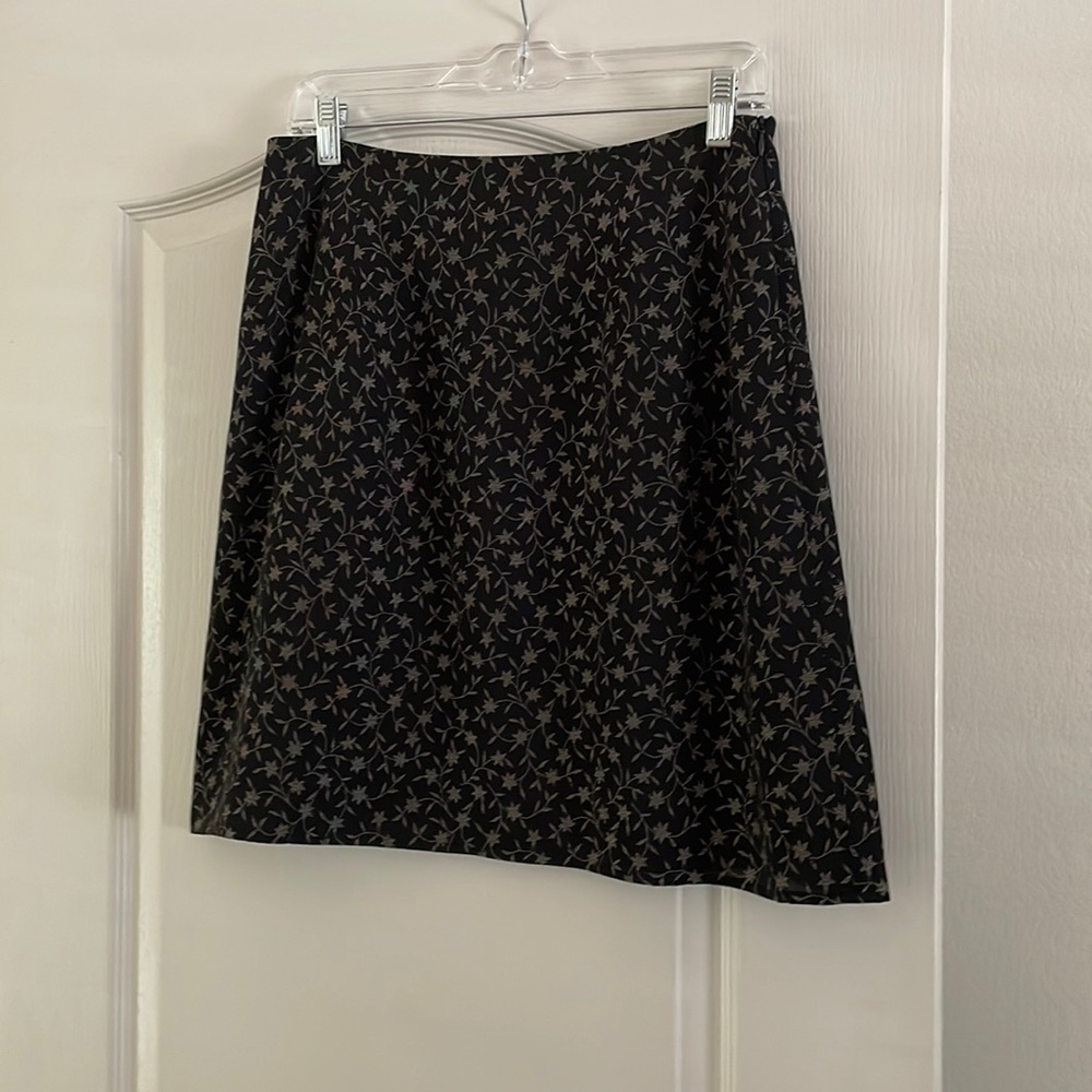 Ann Taylor Black Floral Mini Skirt